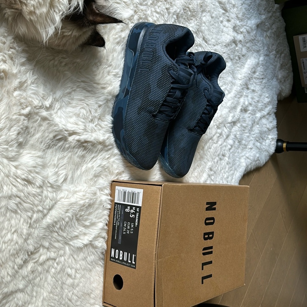 No bull weight lifting 🏋️‍♂️ women’s shoe